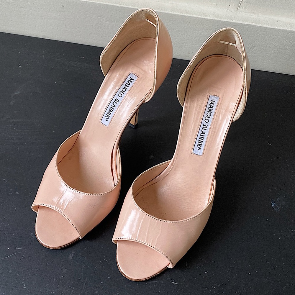 Manolo Blahnik Blush Pink D’Orsay Open Toe Pump Size 38